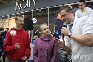 В ТЦ «Апельсин» прошла весенняя ночь распродаж