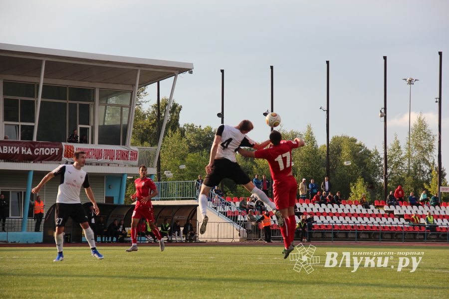 «Луки-Энергия» сыграла вничью в матче 4-го тура (ФОТО)