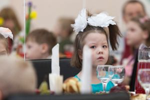 Андрей Турчак поблагодарил приемных родителей за «ежедневное, ежечасное и ежеминутное служение» детям (фото)