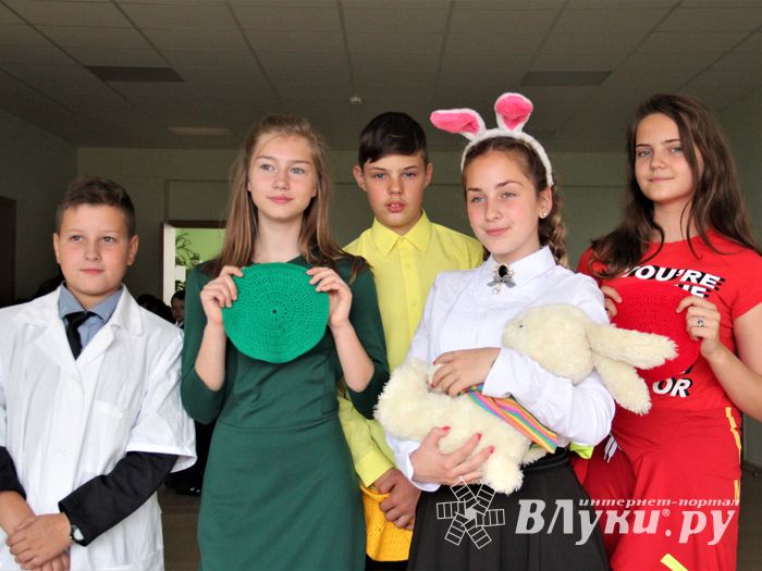 Первоклассников школы №13 посвятили в пешеходы (ФОТО)