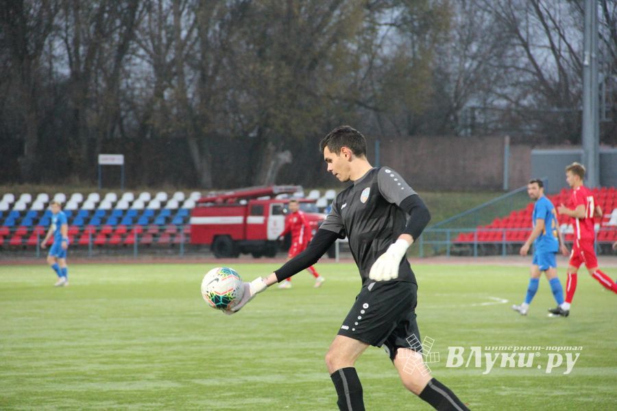 Матч «Луки-Энергия» - «Долгопрудный» на стадионе «Экспресс» (ФОТО)