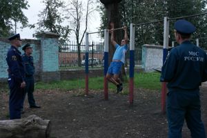 Сотрудники МЧС России по Псковской области сдали зачеты на классность (ФОТО)