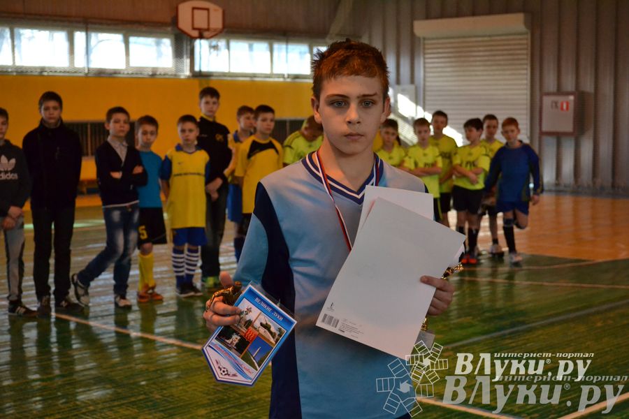 XII Традиционный Международный открытый турнир по мини-футболу среди юношей 2001-2002 г. р.