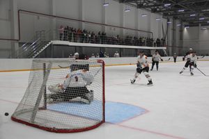 Великолукская команда «Экспресс 40+» дебютировал в НХЛ (ФОТО)