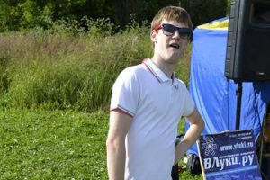 Прошла первая городская пляжная вечеринка «Выгуливаем КеДы»