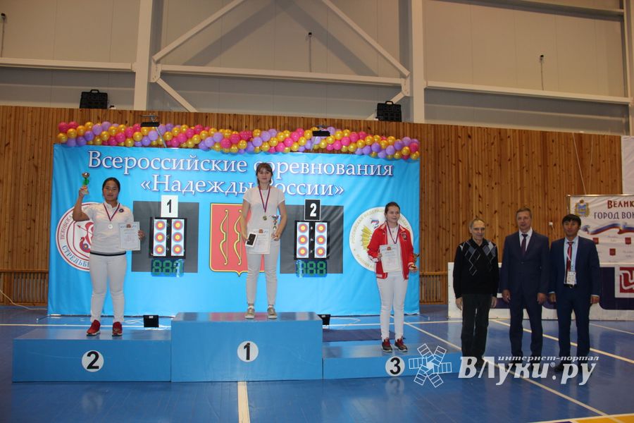 В Великих Луках завершились соревнования по стрельбе из лука «Надежды России» (ФОТО)