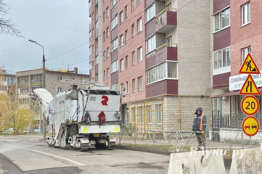 На перекрёстке Ботвина-Некрасова –дорожные работы (ФОТО)