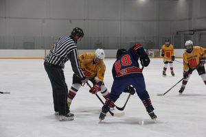 ХК «Луки-Экспресс» обошла псковскую «Гвардию» по буллитам (ФОТО)