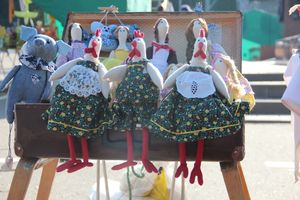 В Великих Луках прошла универсальная осенняя ярмарка (ФОТО)