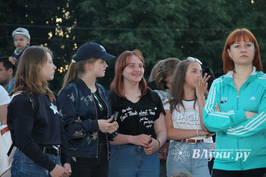 22-я Международная встреча воздухоплавателей завершилась традиционным ночным свечением аэростатов (ФОТО)