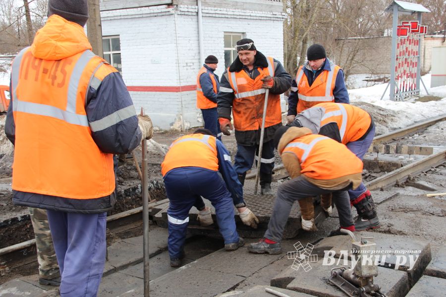 Лазавицкий переезд временно закрыт (ФОТО)