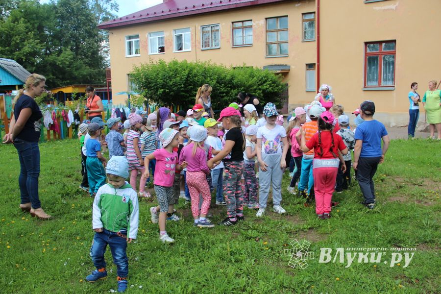 В детском саду встретили День семьи, любви и верности