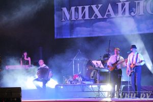 В ДК ЛК состоялся концерт Юрия Михайлова