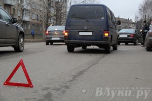 Тройное ДТП: Фольксваген, Лада, Мерседес