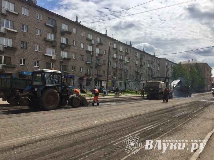 Проспект Октябрьский перекрыт для ремонта (ФОТО)