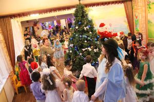 На новогодний утренник в детский сад №23 приходил задорный Дед Мороз (ФОТО)