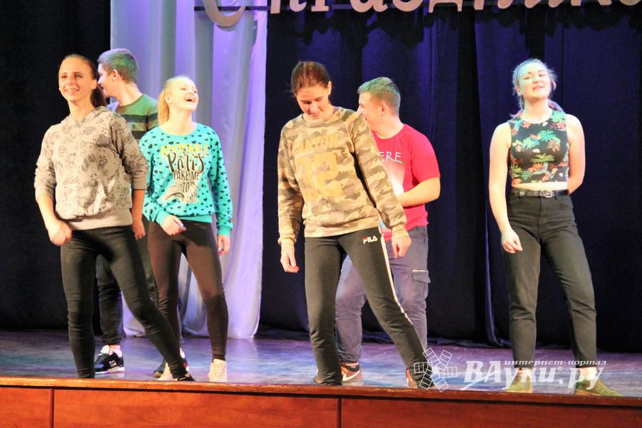 В Великих Луках прошёл «Студбаттл» (ФОТО)