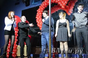 14 февраля в клубе «Хотэй» состоялось ежегодное шоу для влюбленных «Love Story»