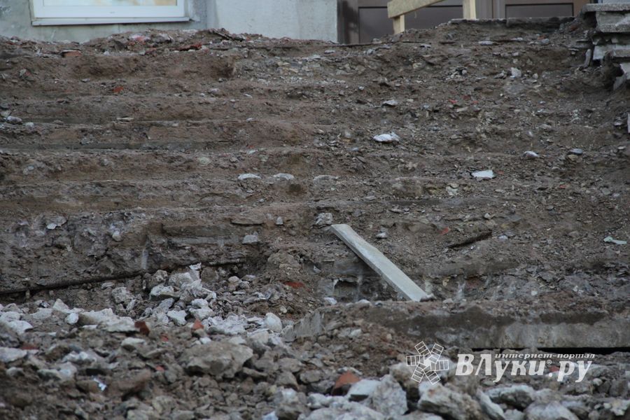 В Великих Луках ремонтирую ЗАГС