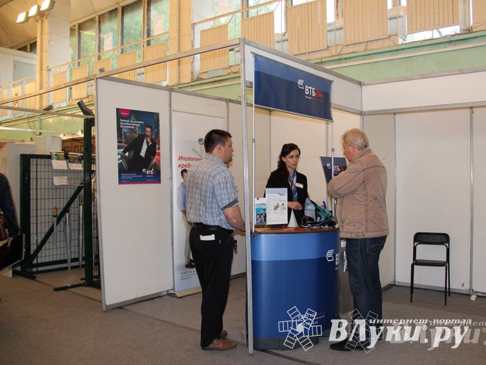 В Пскове проходит 22-ая универсальная выставка (фото)