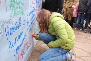 В Великих Луках День Победы празднуют все поколения (ФОТО)