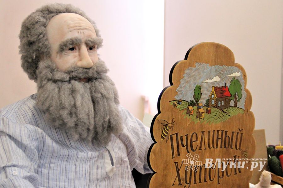 Забота о здоровье и новогодние подарки в одном павильоне (ФОТО)