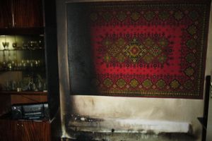 В Великих Луках на пожаре погиб мужчина (фото)