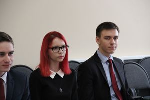 В Великих Луках наградили самых умных школьников 