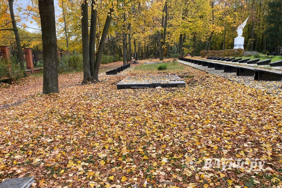 Продолжается реконструкция воинского мемориала (ФОТО)