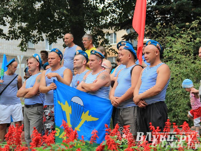 День ВДВ в Великих Луках