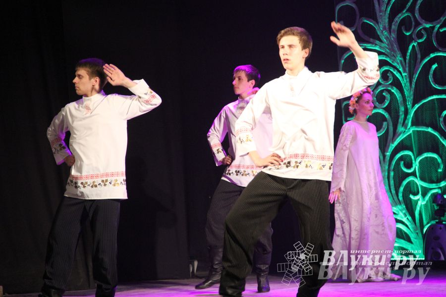 Концерт музыкального театра «Трубадур» «Танец — это маленькая жизнь...» (фото)