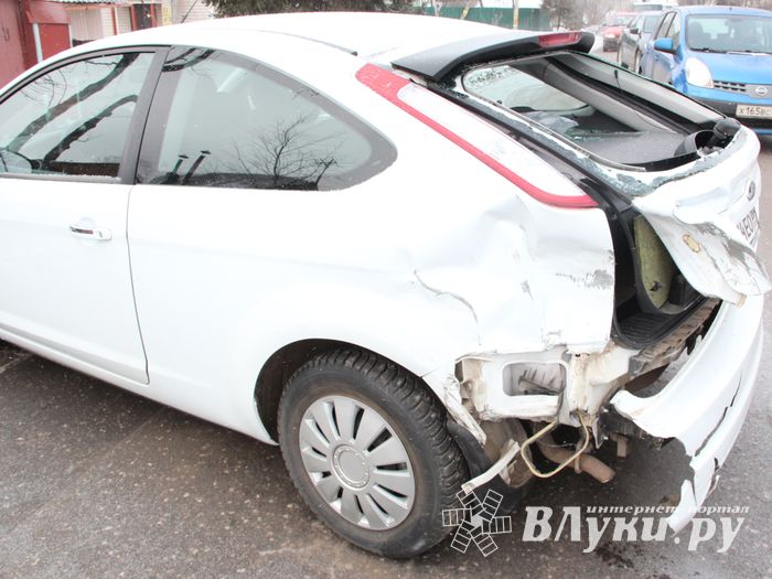 ДТП в районе улицы 3-й Уд. Армии (ФОТО)