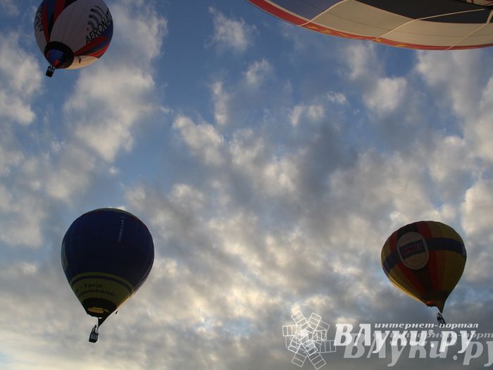 Пилоты совершили третий спортивный полет