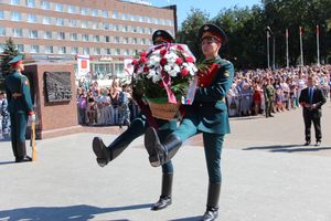Военный парад в Великих Луках, часть II (ФОТО)