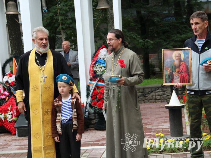 В Великих Луках начались мероприятия, посвященные Дню ВДВ (ФОТО)