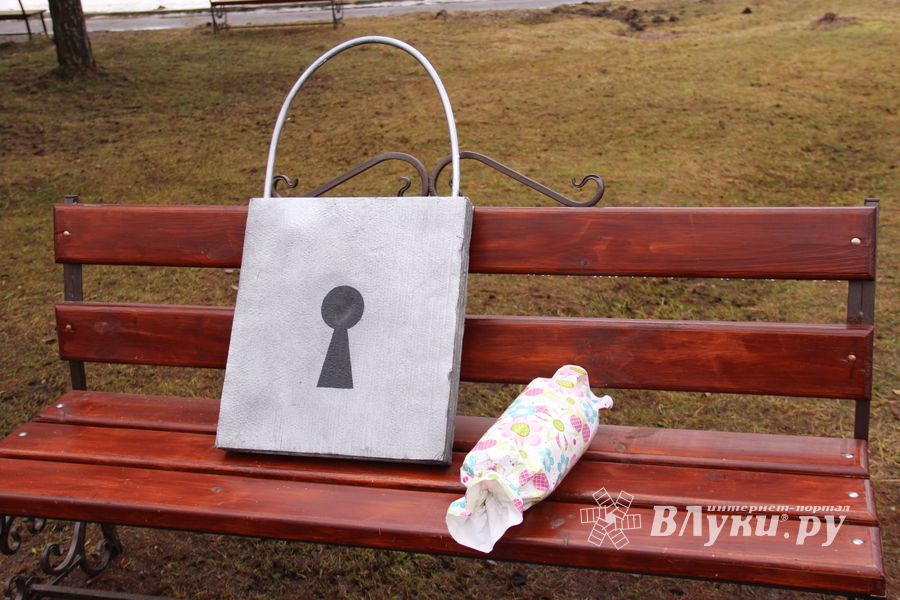 В Великих Луках в Парке культуры и отдыха полным ходом идёт подготовка празднования Масленицы (фото)