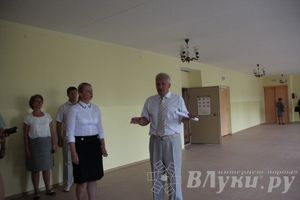 В школах города появляются новые крыши, полы, компьютерные класса и модернизированные санузлы (фото)