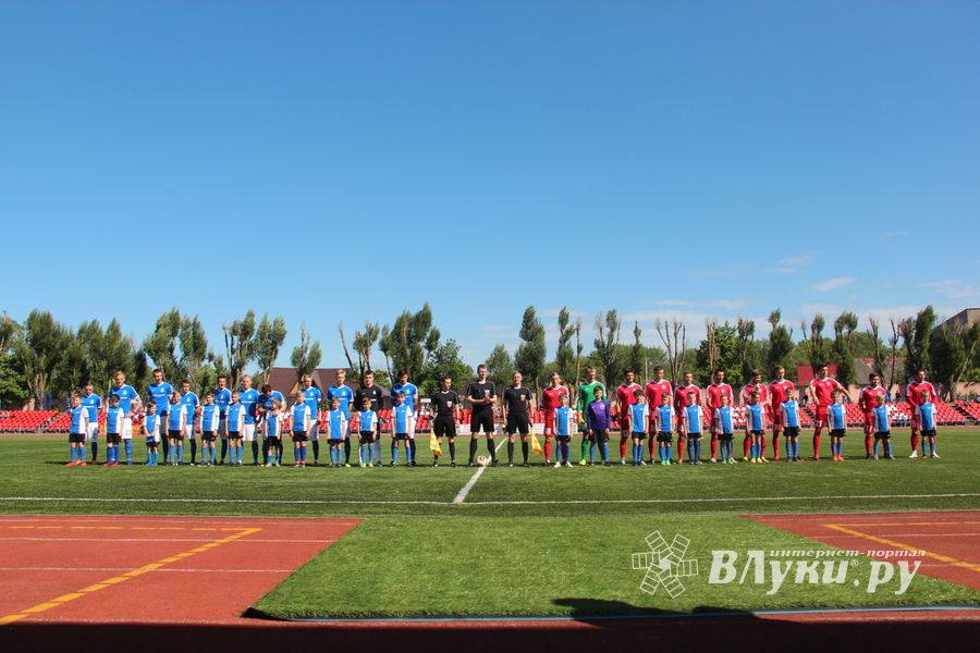 Великолучане проиграли последний домашний матч дебютного сезона (ФОТО)