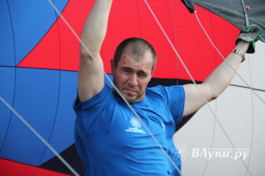 22-я Международная встреча воздухоплавателей завершилась традиционным ночным свечением аэростатов (ФОТО)