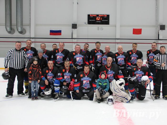Великолукская команда «Экспресс 40+» дебютировал в НХЛ (ФОТО)