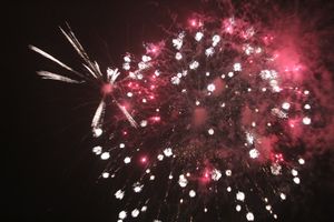 Великие Луки к встрече Нового года готовы (ФОТО)