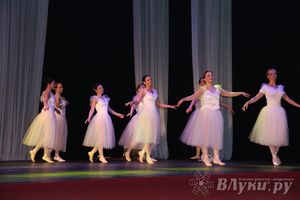 В ДК ЛК прошел четвертый ежегодный фестиваль танца (фото)