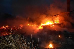Двое мужчин погибли на пожаре в Себеже (ФОТО)