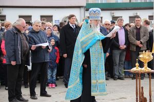 Новую часовню Покрова Богоматери освятили сегодня в заречном районе Великих Лук (ФОТО)