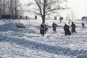 В Великих Луках реконструировали подвиг Александра Матросова (12+)(ФОТО)