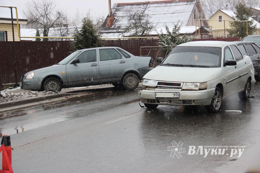 ДТП на улице Третьей Ударной Армии (ФОТО)
