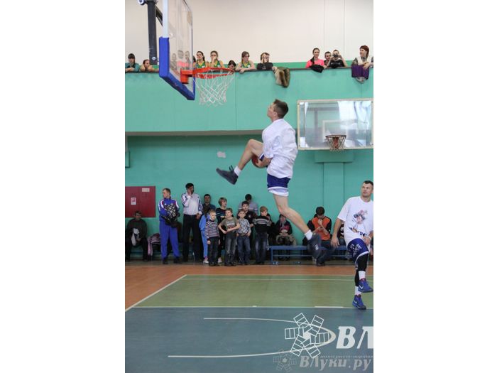 Чемпионат ШБЛ «КЭС-БАСКЕТ» сезона 2013-2014 гг. Псковской области