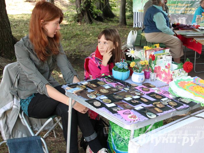 Ярмарка ремесленников в День города