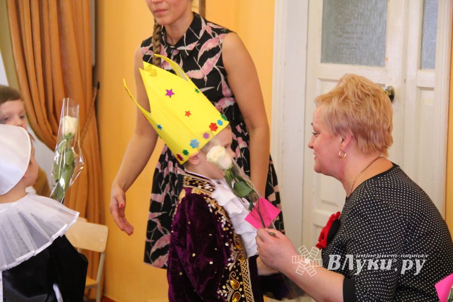 8 марта в саду 26