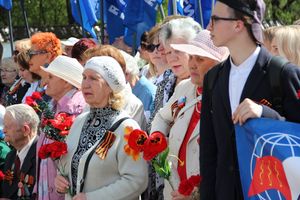 В Великих Луках прошел торжественный митинг в честь 9 мая (ФОТО)